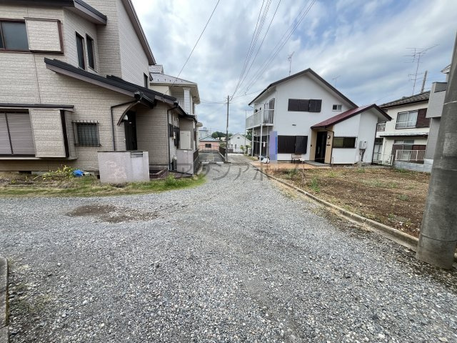 所沢市小手指南6丁目・全1区画　建築条件付土地の前面道路含む現地写真|前面道路　2025年8月28日撮影