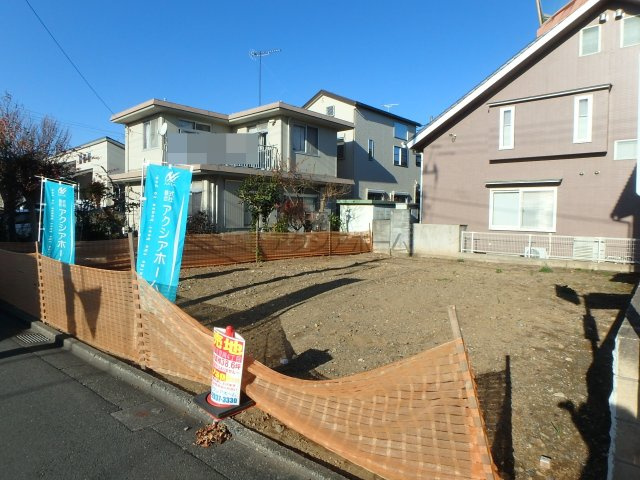 入間市豊岡4丁目・全1区画　建築条件なし土地　～買物便利～の外観|南西道路につき陽当たり良好です♪