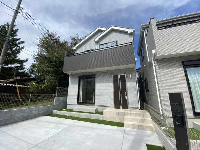 所沢市岩岡町・全2棟　新築一戸建　1号棟　～並列駐車2台可～の外観