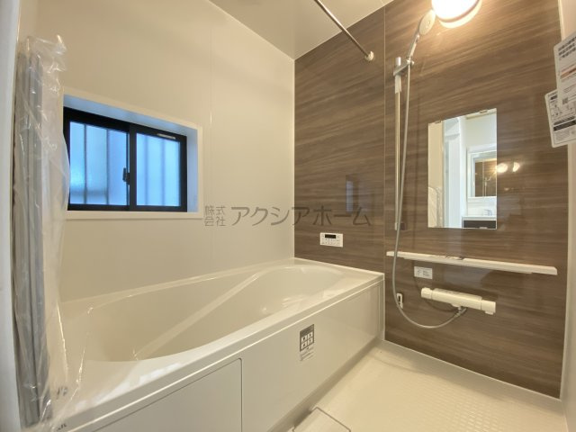 所沢市岩岡町・全2棟　新築一戸建　1号棟　～並列駐車2台可～の浴室|1坪タイプのユニットバス