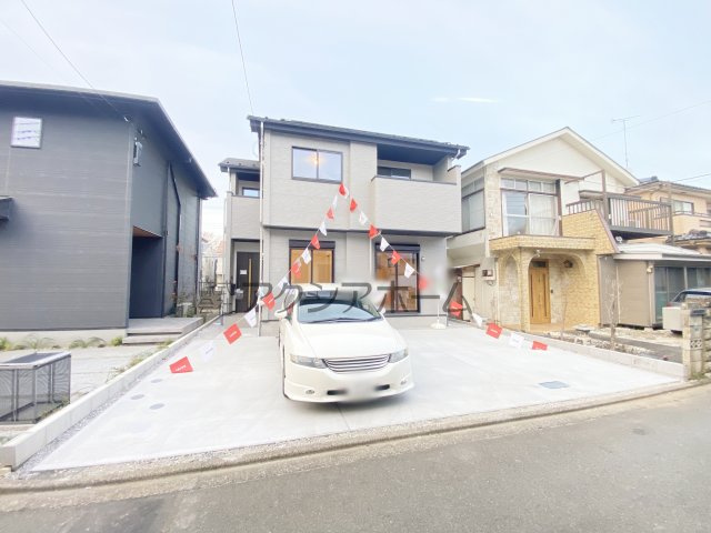 東村山市野口町3丁目・全1棟　新築一戸建　～LDK17帖～の駐車場|並列2台駐車可能