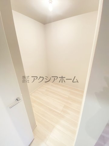 東村山市野口町3丁目・全1棟　新築一戸建　～LDK17帖～の収納|2階　9.2帖　洋室のウォークインクローゼット