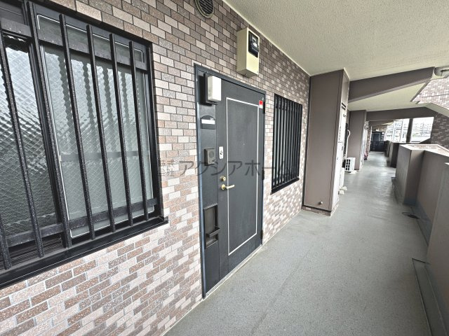 ライオンズガーデン航空公園の玄関