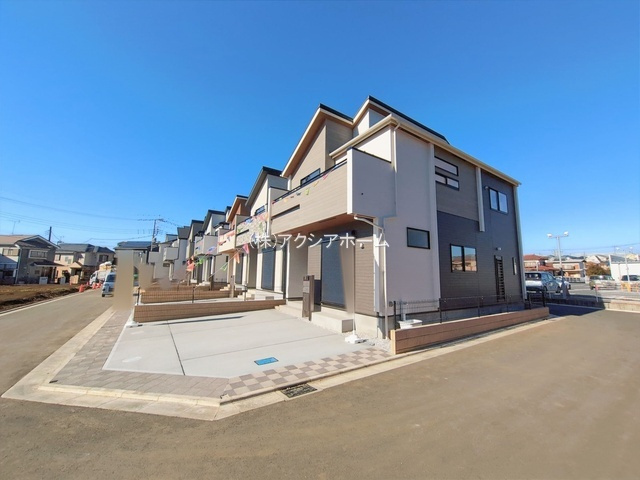 所沢市下安松・全11棟　新築一戸建　7号棟の前面道路含む現地写真