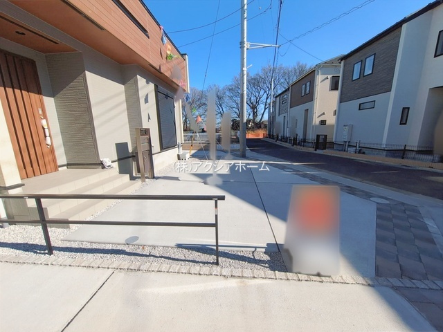 所沢市下安松・全11棟　新築一戸建　9号棟の駐車場