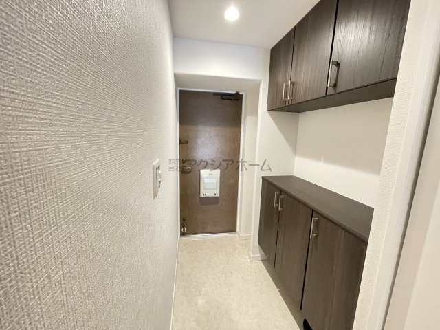 モアステージ東所沢の玄関