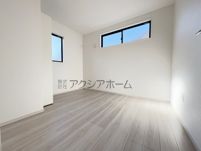 所沢市北原町・全1棟　新築一戸建　～LDK18.6帖～の洋室|洋室　4.8帖