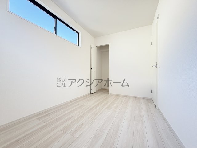 所沢市北原町・全1棟　新築一戸建　～LDK18.6帖～の洋室|洋室　5.0帖