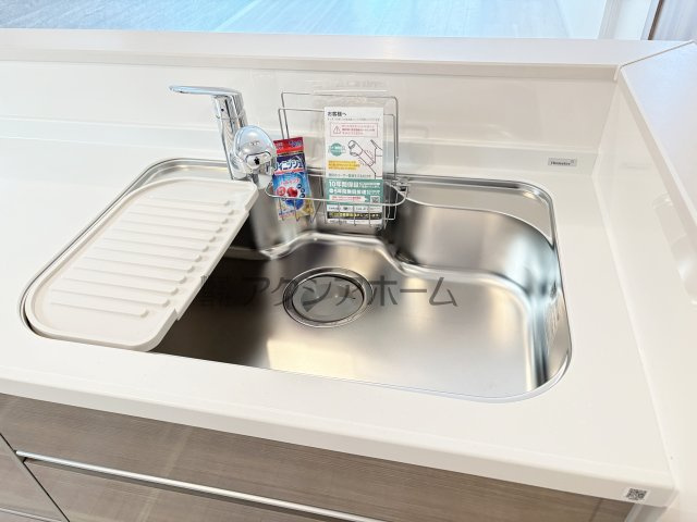 所沢市北原町・全1棟　新築一戸建　～LDK18.6帖～のキッチン