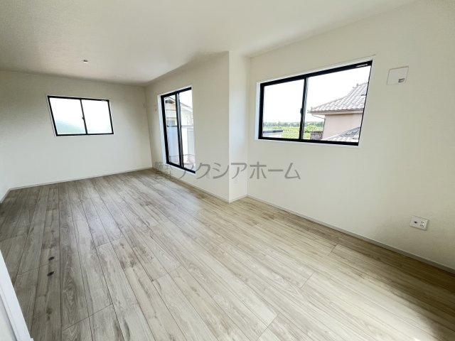 所沢市中富・全1棟　新築一戸建　～駐車並列3台可～の洋室|2F洋室13.8帖