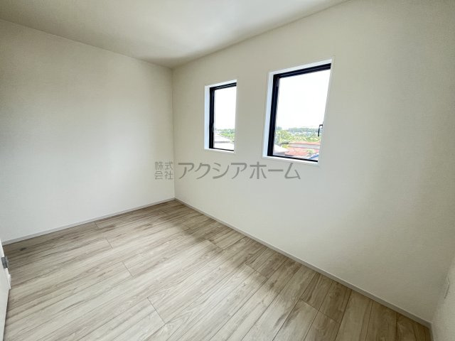 所沢市中富・全1棟　新築一戸建　～駐車並列3台可～の洋室|2F洋室5.4帖