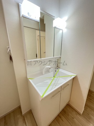 所沢市中富・全1棟　新築一戸建　～駐車並列3台可～の独立洗面台