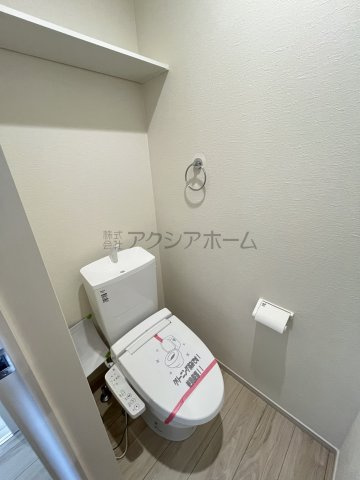 所沢市中富・全1棟　新築一戸建　～駐車並列3台可～のトイレ|1Fトイレ