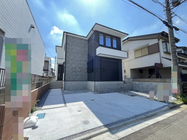 所沢市中新井1丁目・全1棟　新築一戸建　～LDK21.7帖～の外観|交通量の少ない閑静な住宅街に建つ新築住宅です。まずはお気軽にご見学ください♪