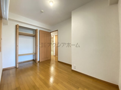 【子供部屋】 | ヴィルヌーブ新所沢 | 洋室5.1帖