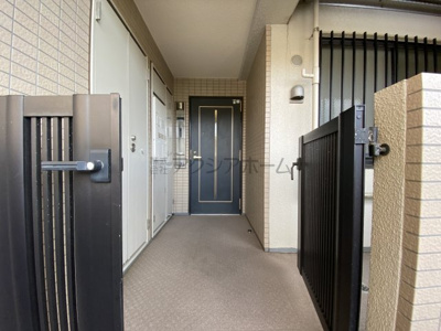 【玄関】 | ヴィルヌーブ新所沢