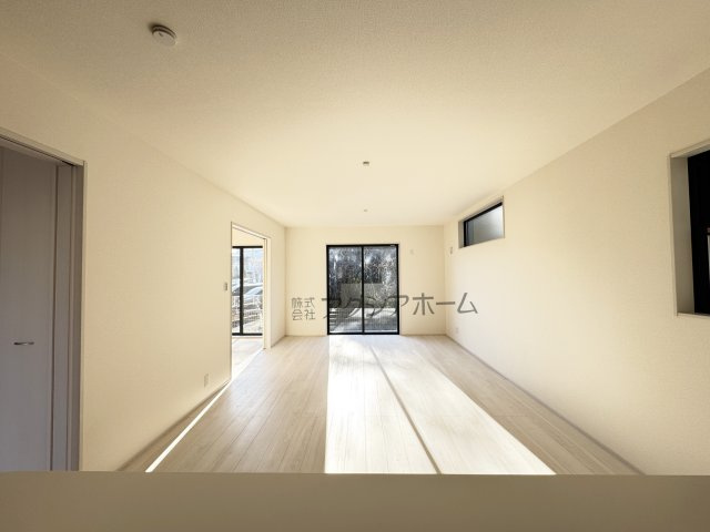 所沢市山口・全2棟　新築一戸建　2号棟　～和室あり～の居間・リビング