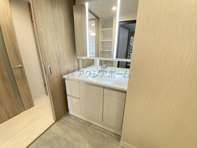 コスモシティ新所沢けやき台の独立洗面台