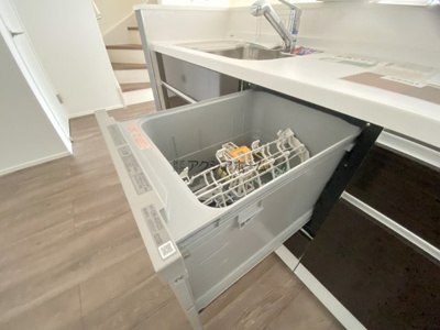 【設備】 | 所沢市けやき台1丁目・全2棟　新築一戸建　2号棟 | 食器洗浄乾燥機