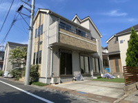 小平市上水新町1丁目　中古一戸建　～築浅・駐車並列2台～の画像