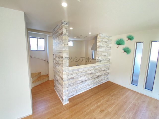 【キッチン】 | 小平市上水新町1丁目　中古一戸建　～築浅・駐車並列2台～