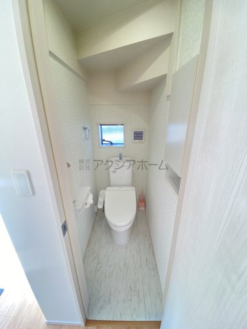 【トイレ】 | 小平市上水新町1丁目　中古一戸建　～築浅・駐車並列2台～