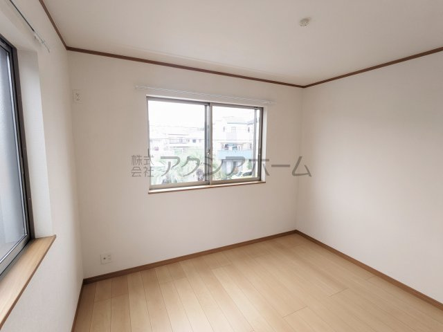 所沢市山口　中古一戸建　～駅徒歩10分～の洋室|2F洋室5.3帖