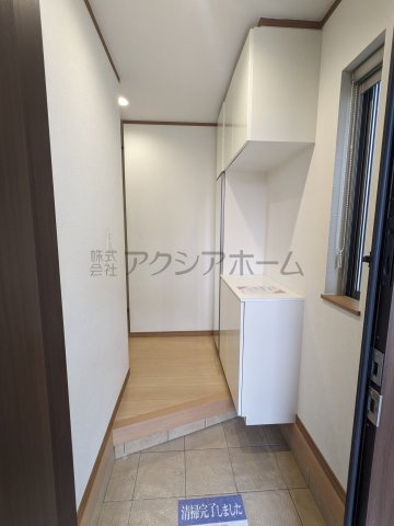 所沢市山口　中古一戸建　～駅徒歩10分～の玄関