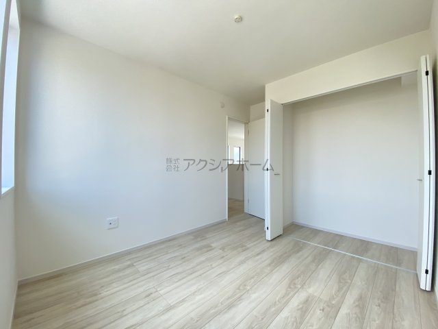 所沢市中新井5丁目・全2棟　新築一戸建　2号棟の洋室|洋室5.2帖