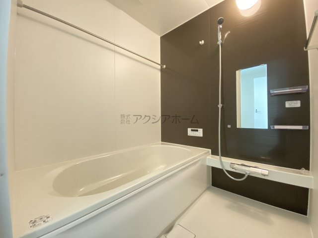 所沢市中新井5丁目・全2棟　新築一戸建　2号棟の浴室|1坪サイズ・浴室乾燥機付ユニットバス