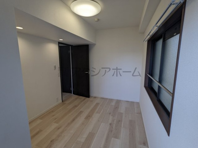 【その他】 | ワイズユウラク西所沢 | 納戸4.8帖