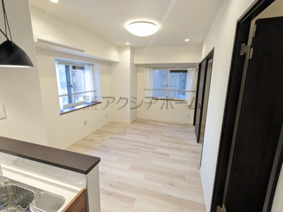 【居間・リビング】 | ワイズユウラク西所沢 | LDK10帖