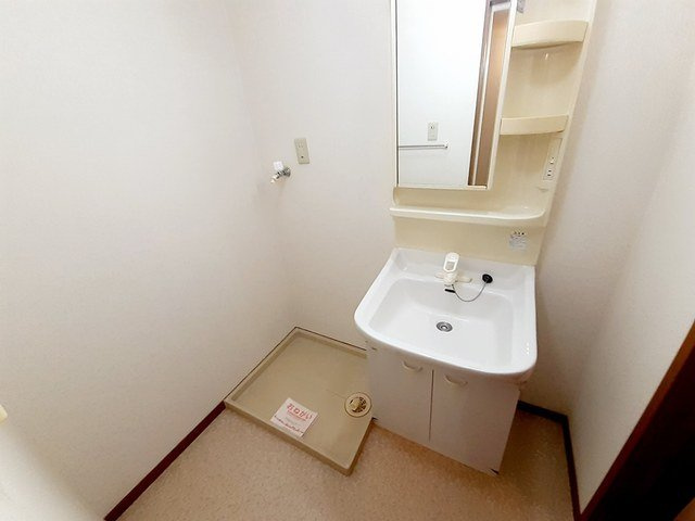 パルクさくらの洗面所|ゆったりとスペースのある洗面所