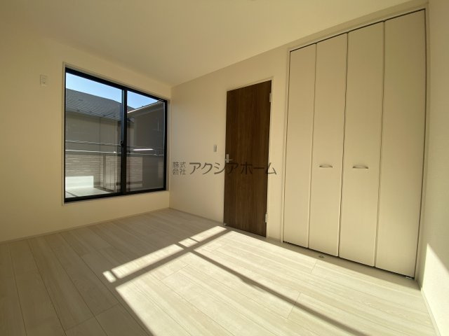 所沢市上新井2丁目・全5棟　新築一戸建　1号棟　～車2台～　の子供部屋|洋室5.7帖