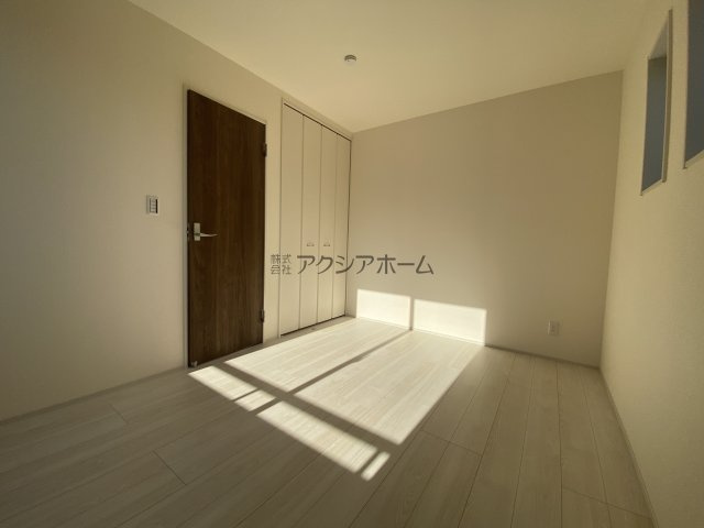 所沢市上新井2丁目・全5棟　新築一戸建　1号棟　～車2台～　の子供部屋|洋室5.7帖