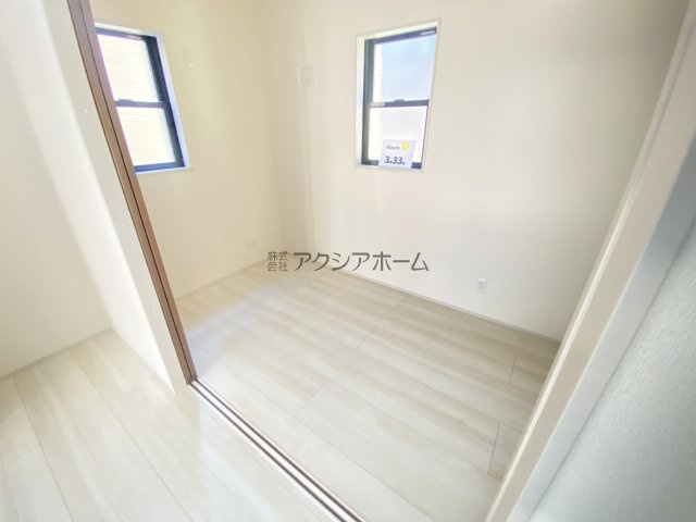 所沢市上新井2丁目・全5棟　新築一戸建　1号棟　～車2台～　の洋室|1階洋室3.3帖