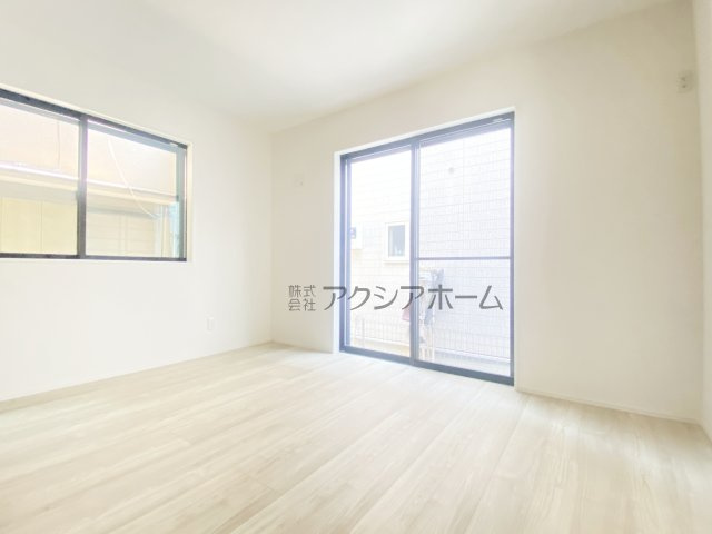 所沢市榎町・全1棟　新築一戸建　～北西角地～の前面道路含む現地写真|現地写真（2025年11月11日撮影）