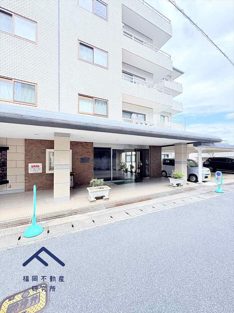 レジデンス高宮のエントランス