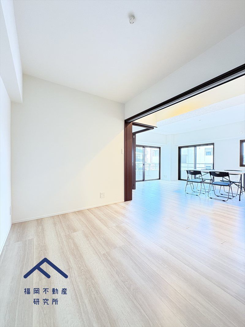 レジデンス高宮の洋室