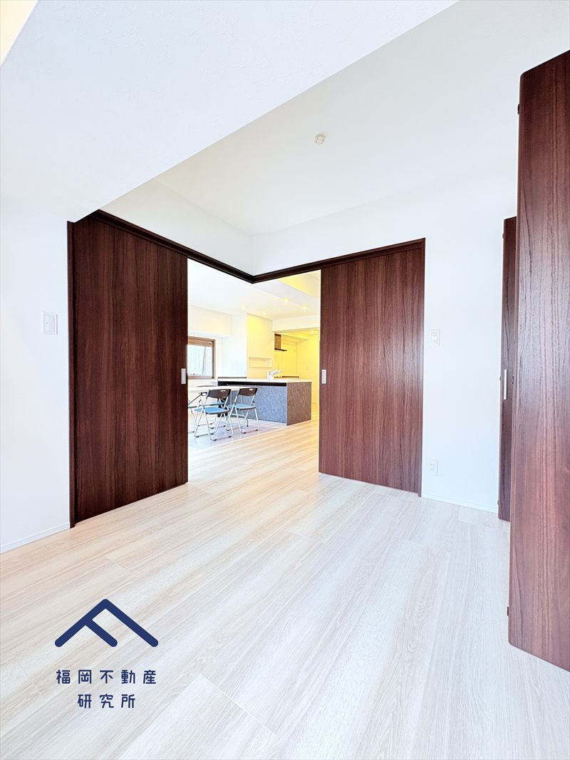 レジデンス高宮の洋室