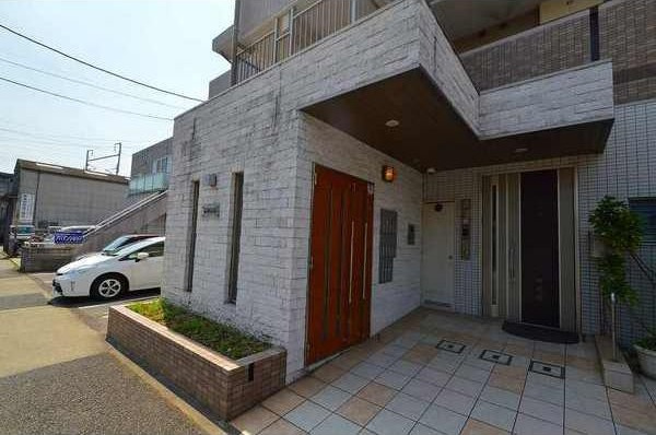 PROPRE(プロープル)のエントランス