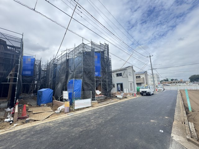 所沢市東所沢和田3丁目・全11棟　新築一戸建　7号棟の前面道路含む現地写真|前面道路　2025年10月7日撮影
