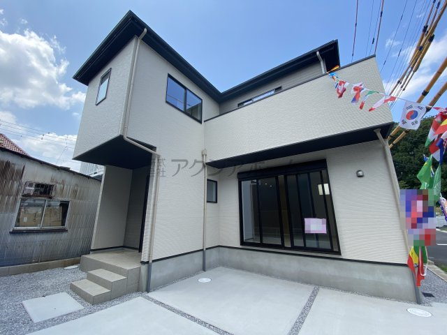 所沢市北秋津・全1棟　新築一戸建　～並列駐車2台可～の居間・リビング|陽当たり良好のLDK16.2帖