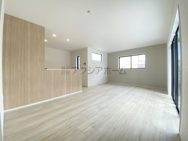 所沢市北秋津・全1棟　新築一戸建　～並列駐車2台可～の内装|（家具はCG画像での表示になります）