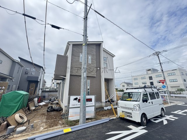 所沢市東所沢和田3丁目・全11棟　新築一戸建　4号棟の前面道路含む現地写真|外観　2025年10月7日撮影
