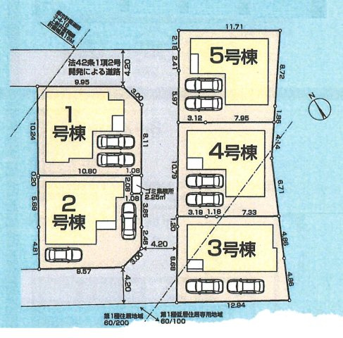 所沢市上新井2丁目・全5棟　新築一戸建　5号棟　～駐車2台～の区画図|5号棟のカースペースは並列2台駐車可能です。前面道路は車の通りが少ないため、安心して生活いただけます。