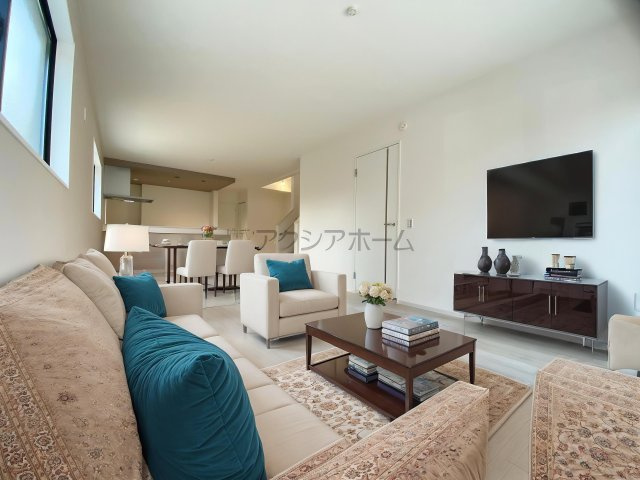 所沢市向陽町・全2棟　新築一戸建　2号棟の内装|（家具はCG画像での表示になります）