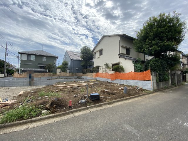 東久留米市氷川台2丁目・全2棟　新築一戸建　1号棟の外観|更地　2025年9月29日撮影
