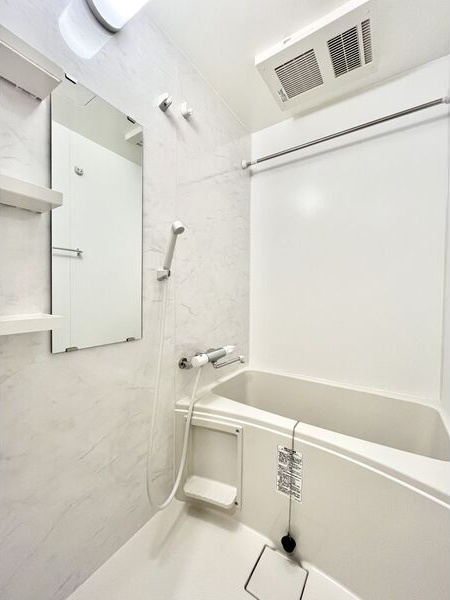 S-RESIDENCE金山Westの浴室