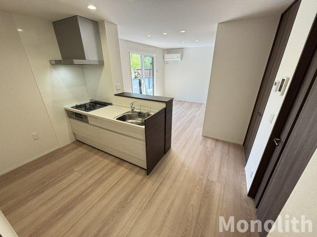 ネオ・ハイツの居間・リビング